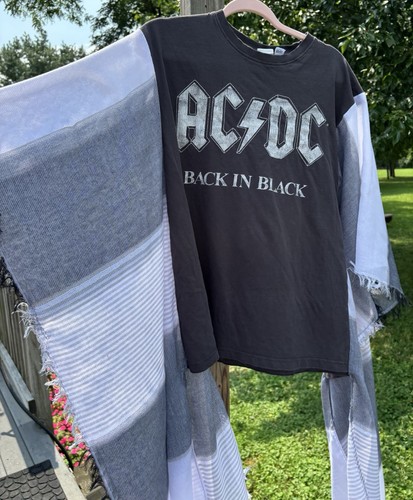Upcycled back in black - upcycled, ac/dc